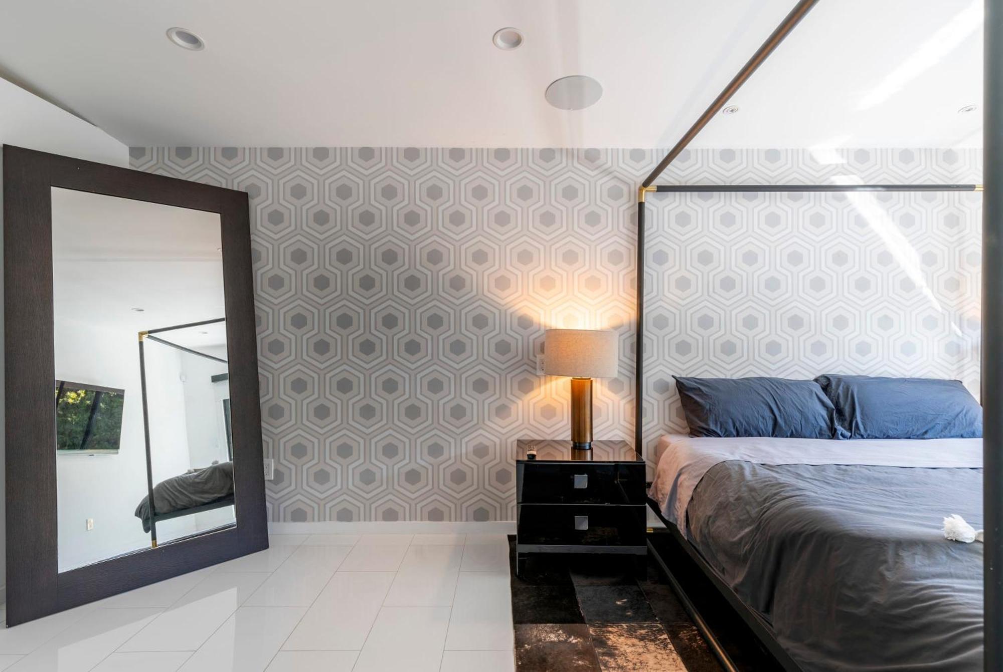 3m Hollywood Modern Oasis Holiday home *