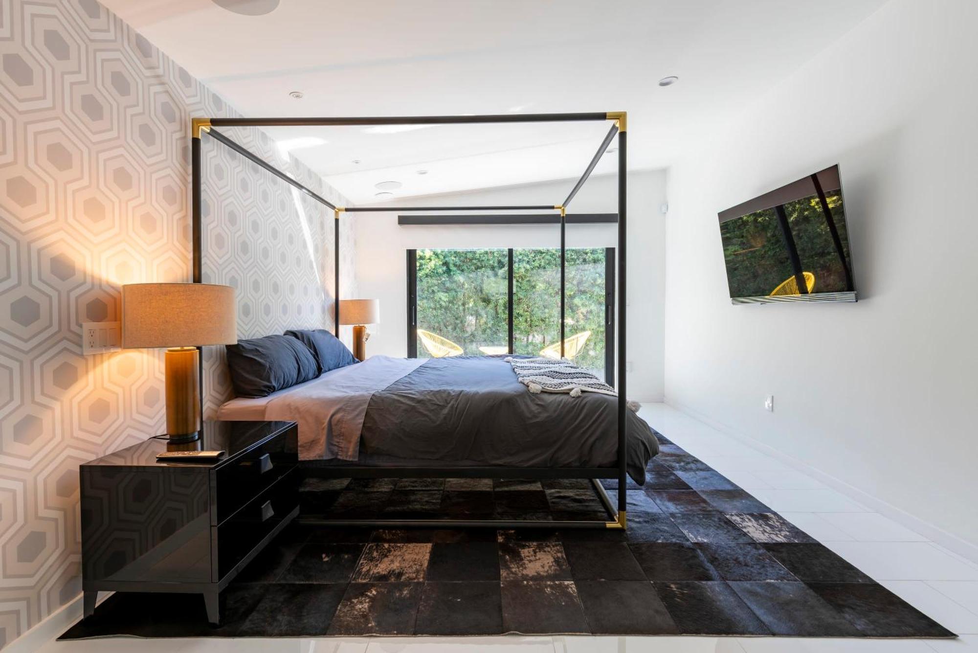Holiday home 3m Hollywood Modern Oasis *